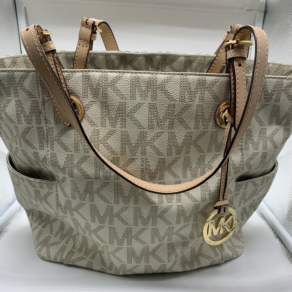 Michael Kors handbag